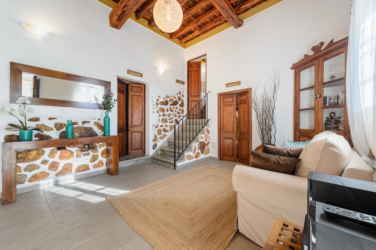 Agroturismo Rural Can Prats Santa Eularia des Riu Buitenkant foto
